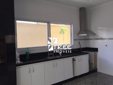 Sobrado à venda com 8 quartos, 270m² - Foto 21