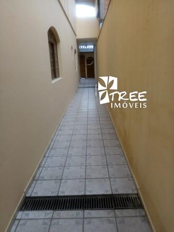 Sobrado à venda com 8 quartos, 318m² - Foto 32