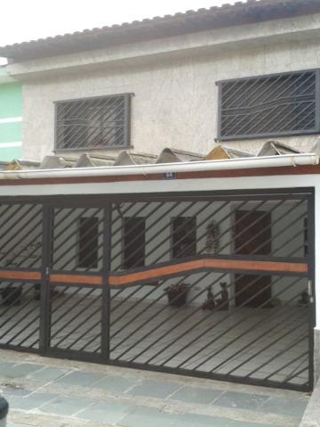 Sobrado à venda com 5 quartos, 200m² - Foto 1