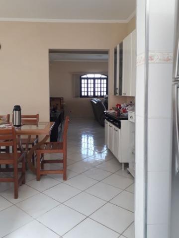 Sobrado à venda com 6 quartos, 300m² - Foto 5