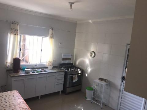 Casa à venda com 2 quartos, 200m² - Foto 4