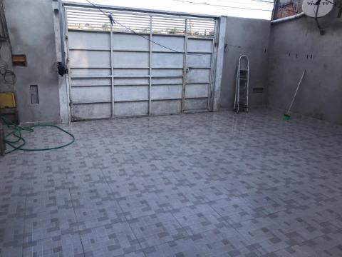 Casa à venda com 2 quartos, 200m² - Foto 9