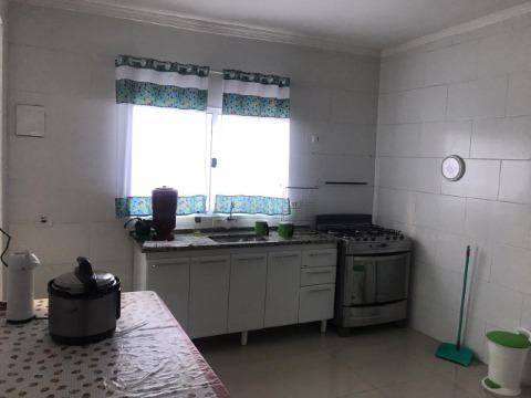 Casa à venda com 2 quartos, 200m² - Foto 14