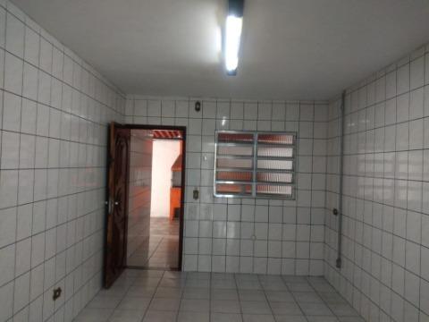 Casa para alugar com 4 quartos, 100m² - Foto 15