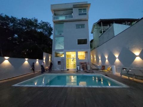 Sobrado à venda com 8 quartos, 490m² - Foto 54