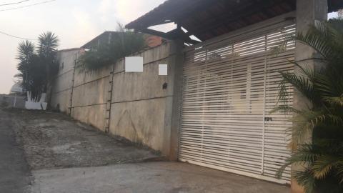 Fazenda à venda com 4 quartos, 168m² - Foto 1