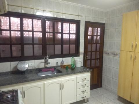 Sobrado à venda com 5 quartos, 300m² - Foto 3