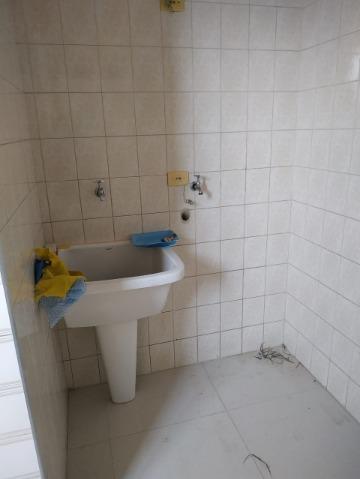 Apartamento à venda com 2 quartos, 10m² - Foto 4