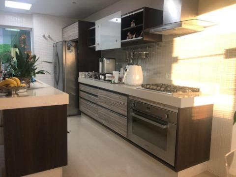 Casa à venda com 8 quartos, 637m² - Foto 5