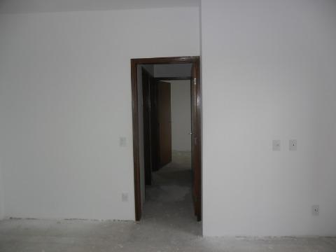 Apartamento à venda com 3 quartos, 78m² - Foto 9