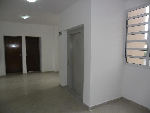 Apartamento à venda com 3 quartos, 78m² - Foto 4