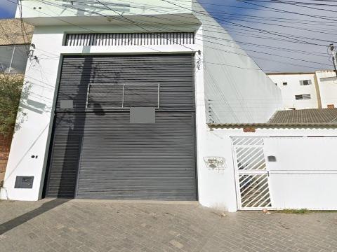 Sobrado à venda com 1 quarto, 240m² - Foto 1