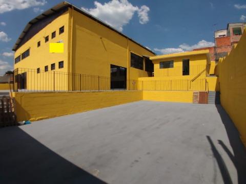 Depósito-Galpão-Armazém à venda com 3 quartos, 400m² - Foto 3