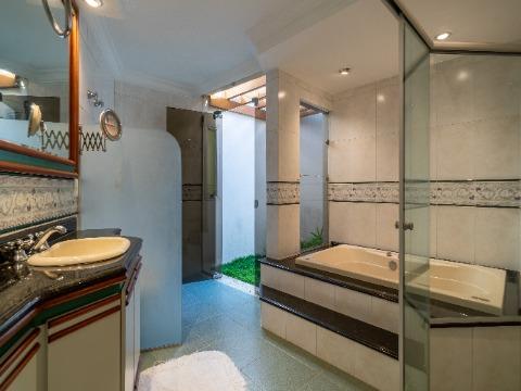 Casa de Condomínio à venda com 7 quartos, 800m² - Foto 23