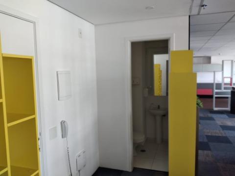 Conjunto Comercial-Sala para alugar com 1 quarto, 162m² - Foto 6