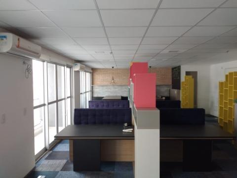 Conjunto Comercial-Sala para alugar com 1 quarto, 162m² - Foto 9