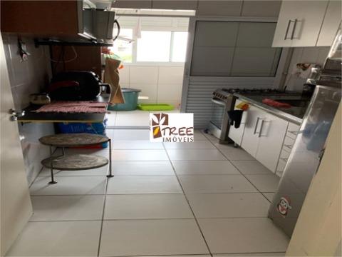 Apartamento à venda com 4 quartos, 61m² - Foto 4