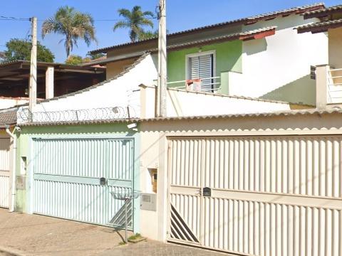 Sobrado à venda com 2 quartos, 250m² - Foto 2