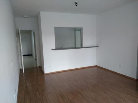 Apartamento à venda com 4 quartos, 79m² - Foto 9