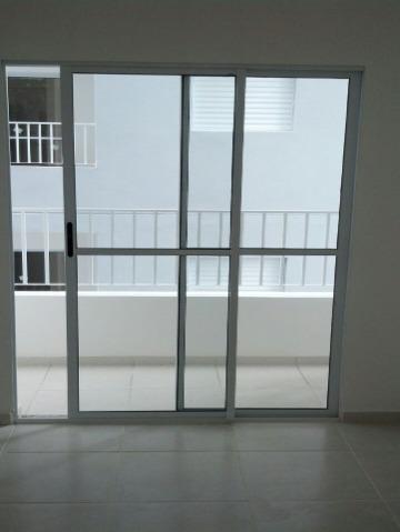 Apartamento à venda com 3 quartos, 51m² - Foto 3