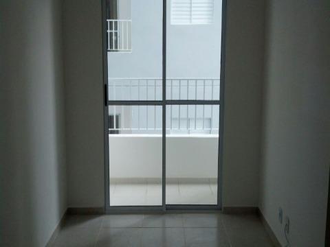 Apartamento à venda com 3 quartos, 51m² - Foto 2