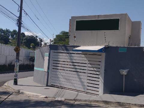 Sobrado à venda com 1 quarto, 200m² - Foto 1