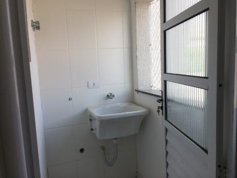 Apartamento à venda com 2 quartos, 55m² - Foto 11