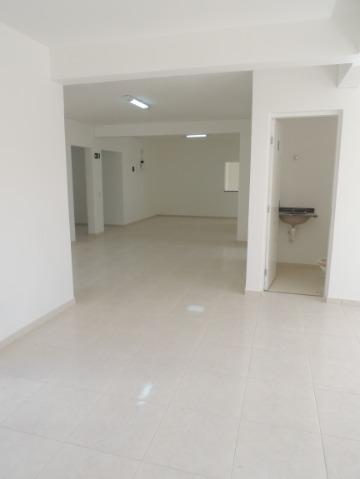 Apartamento à venda com 2 quartos, 55m² - Foto 15