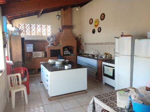 Casa à venda com 2 quartos, 80m² - Foto 5