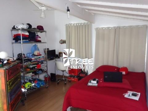 Casa à venda com 7 quartos, 300m² - Foto 11