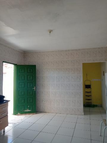 Casa à venda com 1 quarto, 66m² - Foto 2