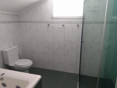 Casa à venda com 6 quartos, 194m² - Foto 11