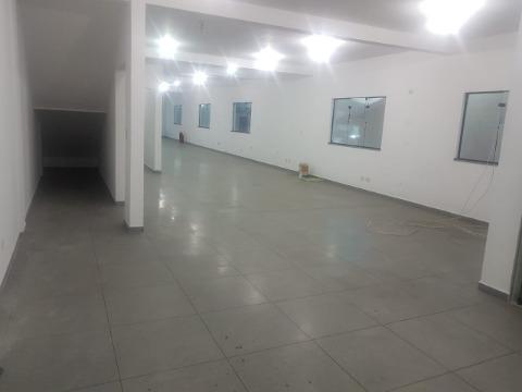 Loja-Salão para alugar com 1 quarto, 143m² - Foto 3