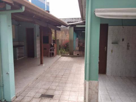 Casa à venda e aluguel com 3 quartos, 200m² - Foto 14