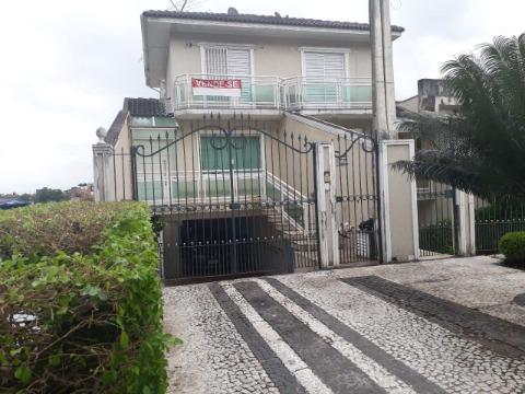 Sobrado à venda com 4 quartos, 140m² - Foto 1