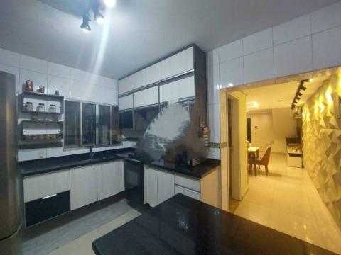 Sobrado à venda com 4 quartos, 176m² - Foto 7