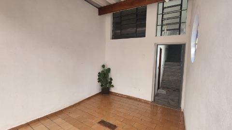 Sobrado à venda com 2 quartos, 381m² - Foto 5