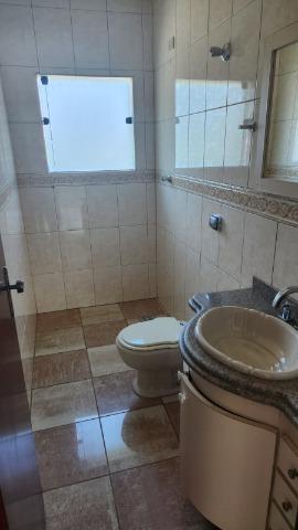 Sobrado para alugar com 4 quartos, 300m² - Foto 14