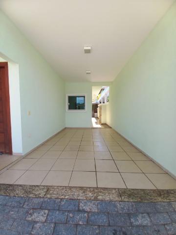 Casa para alugar com 4 quartos, 160m² - Foto 3