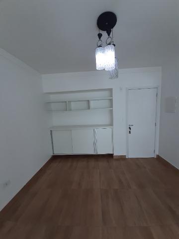 Apartamento à venda com 3 quartos, 74m² - Foto 4