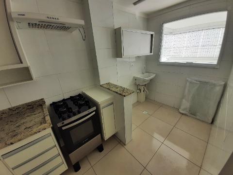 Apartamento à venda com 3 quartos, 74m² - Foto 13