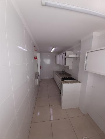 Apartamento à venda com 3 quartos, 74m² - Foto 15