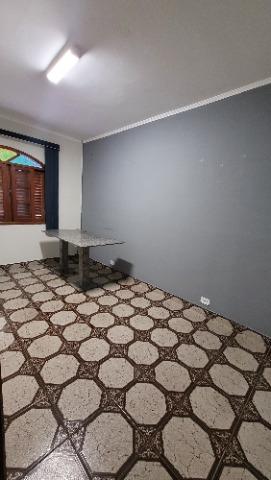 Casa à venda com 5 quartos, 223m² - Foto 10