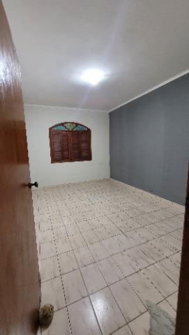 Casa à venda com 5 quartos, 223m² - Foto 12