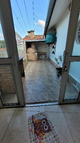 Casa à venda com 5 quartos, 223m² - Foto 19