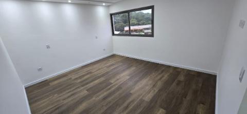 Sobrado à venda com 8 quartos, 300m² - Foto 16