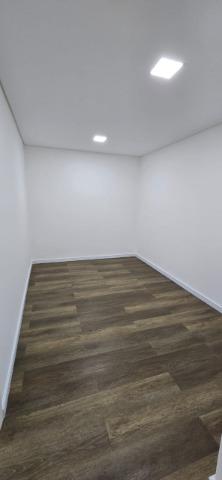 Sobrado à venda com 8 quartos, 300m² - Foto 17