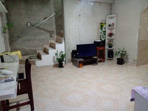 Sobrado à venda com 5 quartos, 90m² - Foto 4